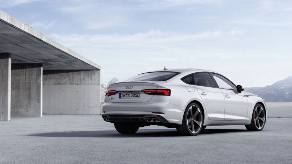 Autoservis Top Gear Praha – audi-s5-sportback-2019-piatidvernyi-audi-a5 servis a opravy