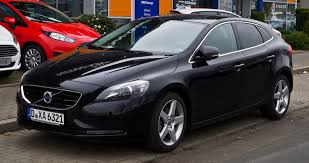 volvo-v40-ii